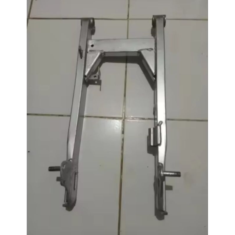 sasis/arm motor honda karisma original copotan