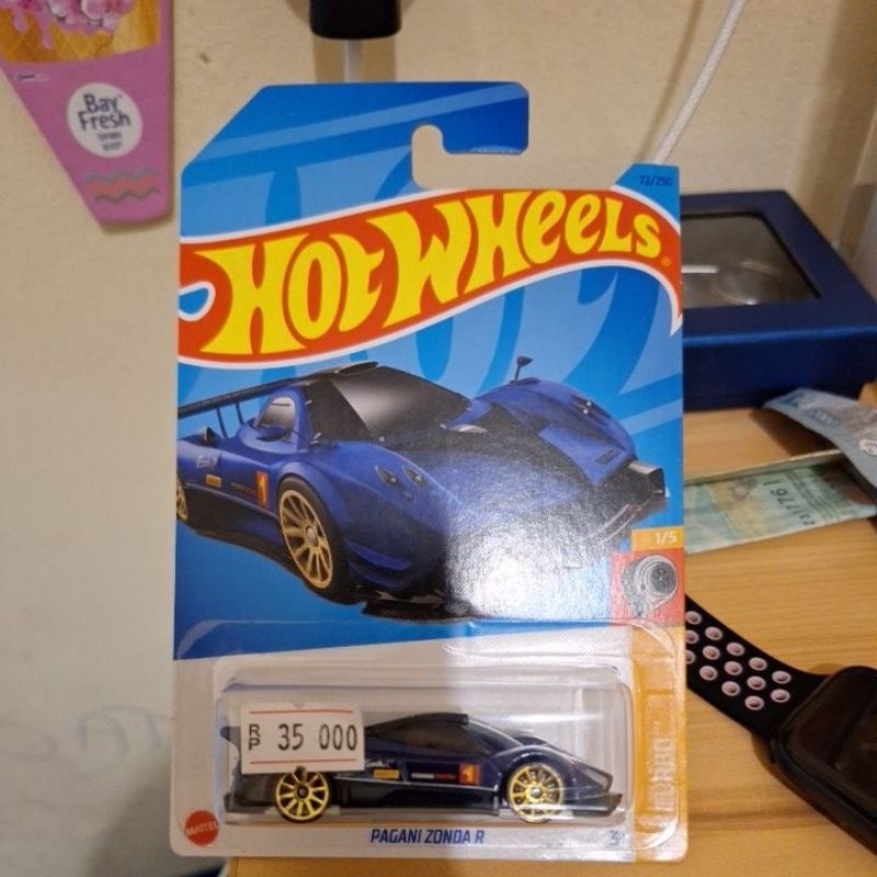 HotWheels Pagani Zonda R Biru