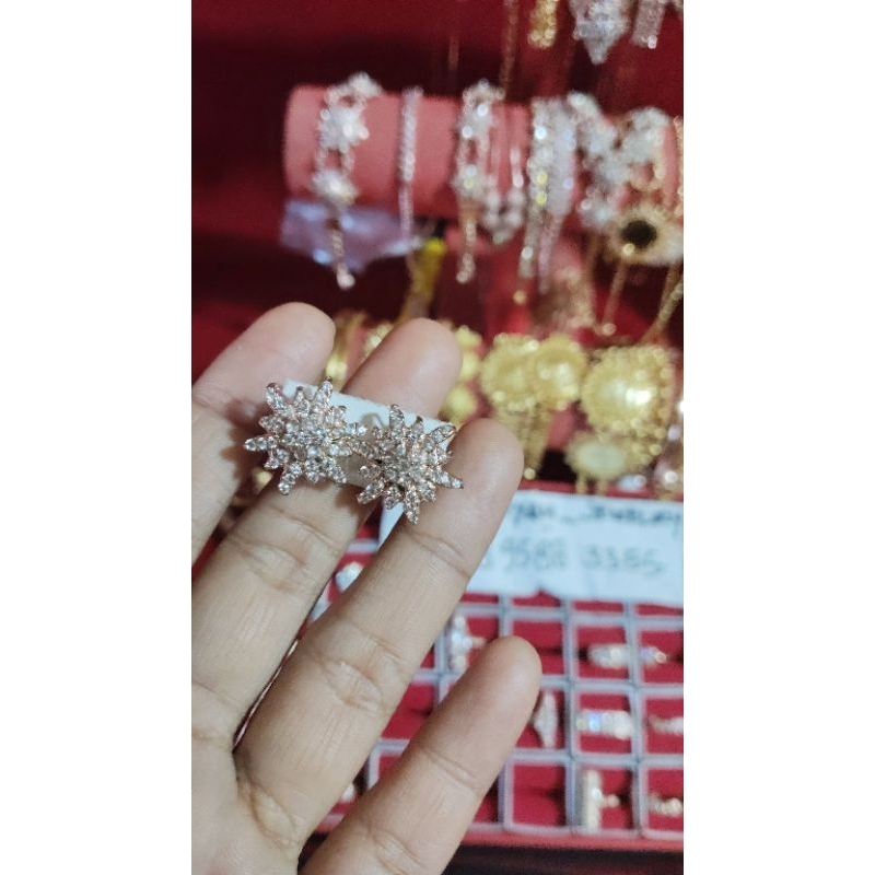 anting bintang laut