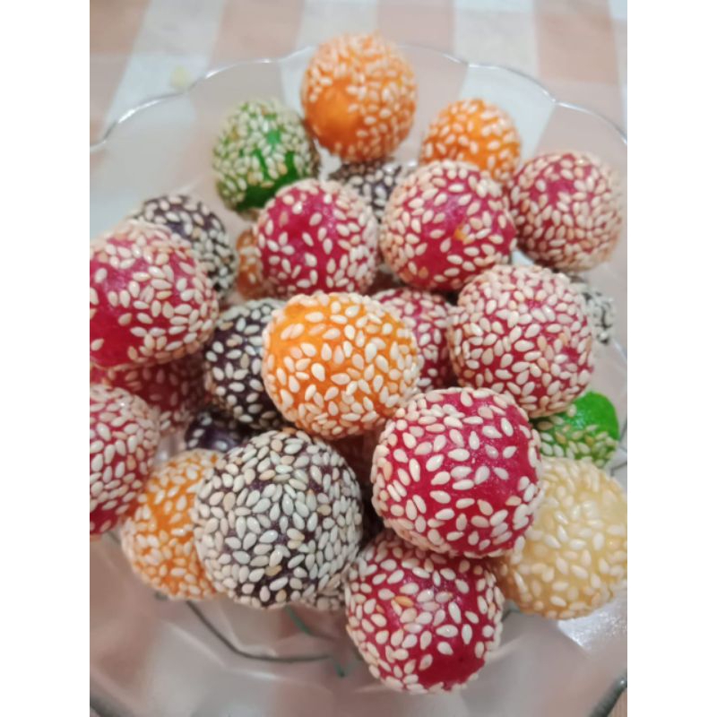 

~Q.S~ Onde Onde Mini Warna Warni Goreng ^Siap Santap^ Isi 10biji