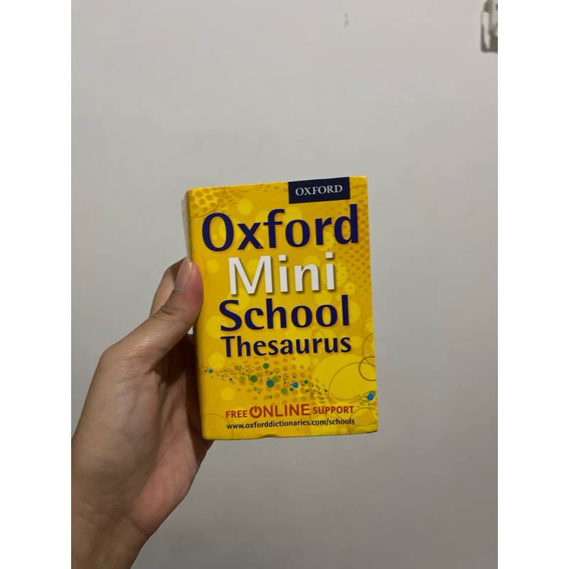 Kamus Inggris Oxford Mini School Thesaurus