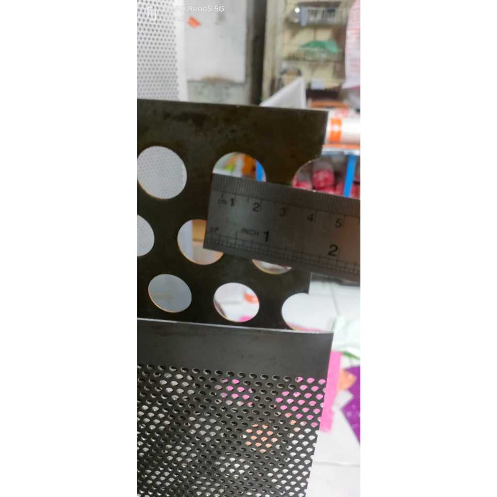 120x100 Cm Plat Besi Lubang 20 mm tebal 0,8 mm