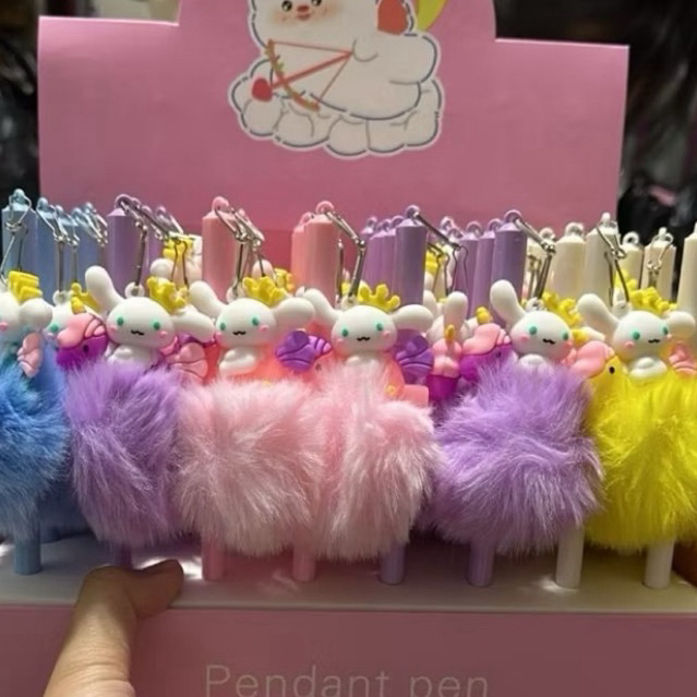

[COD] Pen Gantungan Sanrio Pompom Bulu