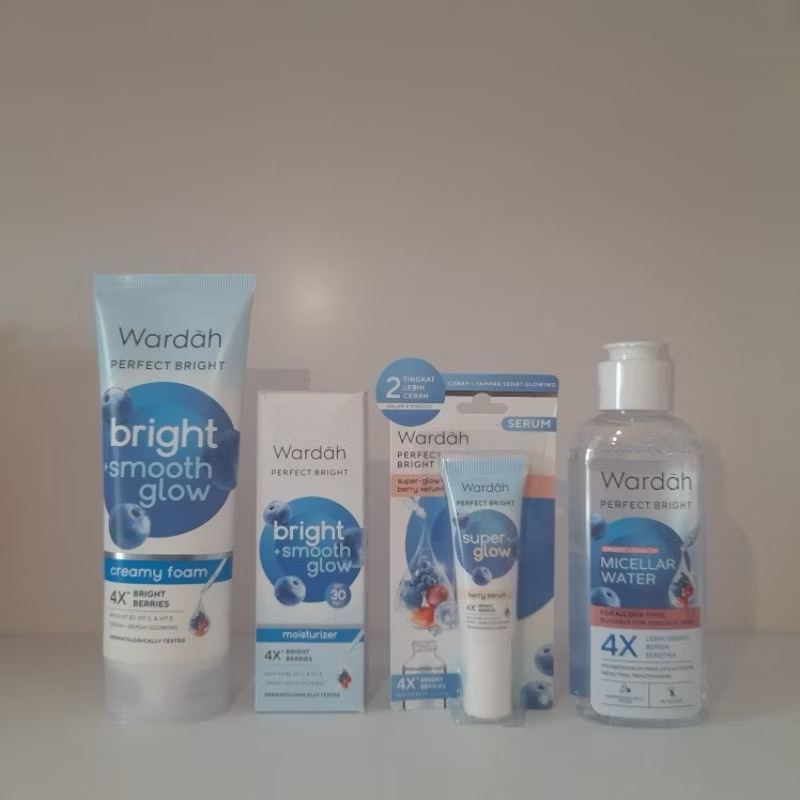 Paket 4in1 Wardah Perfect Bright | Creamy Foam | Moisturizer | Berry Serum | Micellar Water