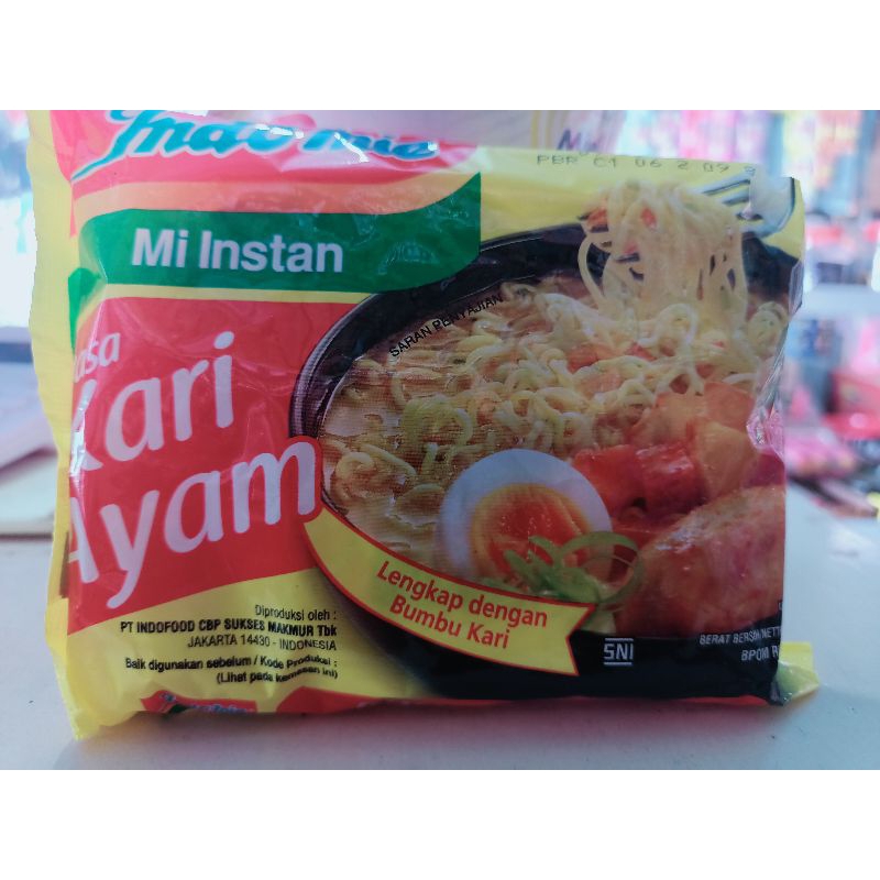 

indomie kari ayam