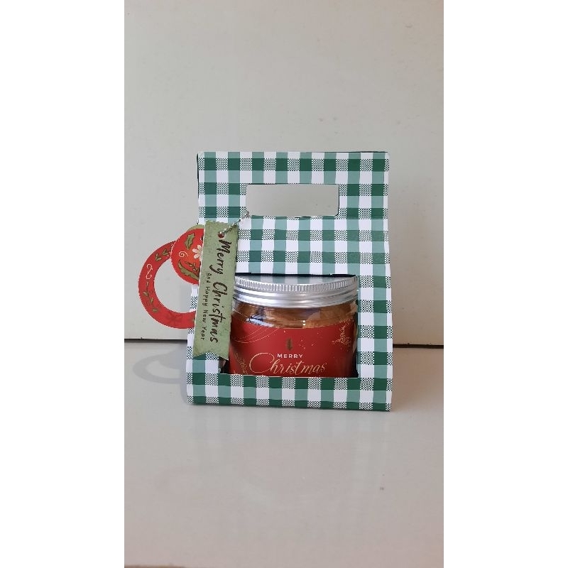 

Snack Jar Hampers Natal / Christmas / Hampers Mini / Cookies/ Lidah Kucing / Kastengel Edam / Choco Soes