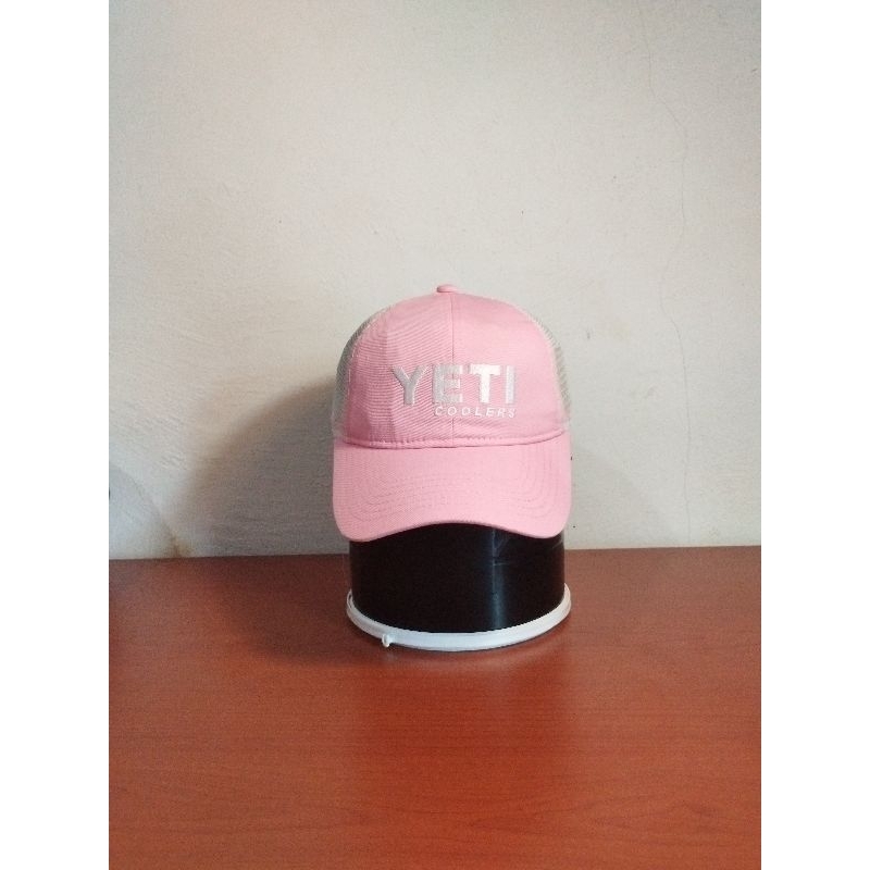 Topi Trucker YETI Coolers Likenew