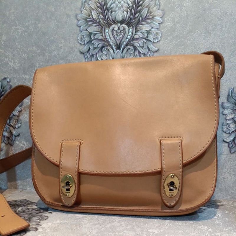 tas selempang kulit second merk fossil