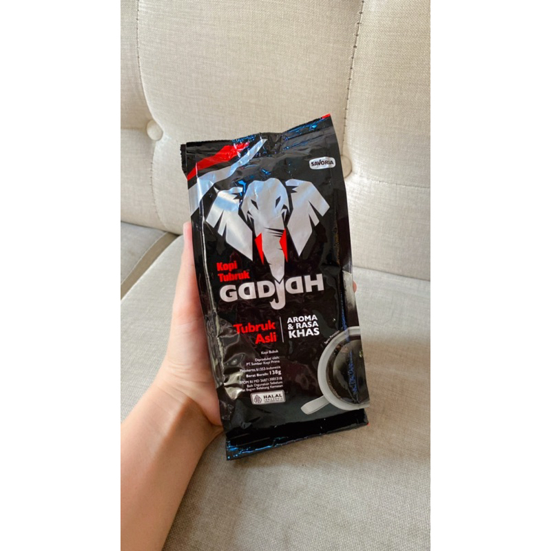 

Kopi Tubruk Gadjah Asli Pouch 138g-Bubuk Kopi Hitam 138g