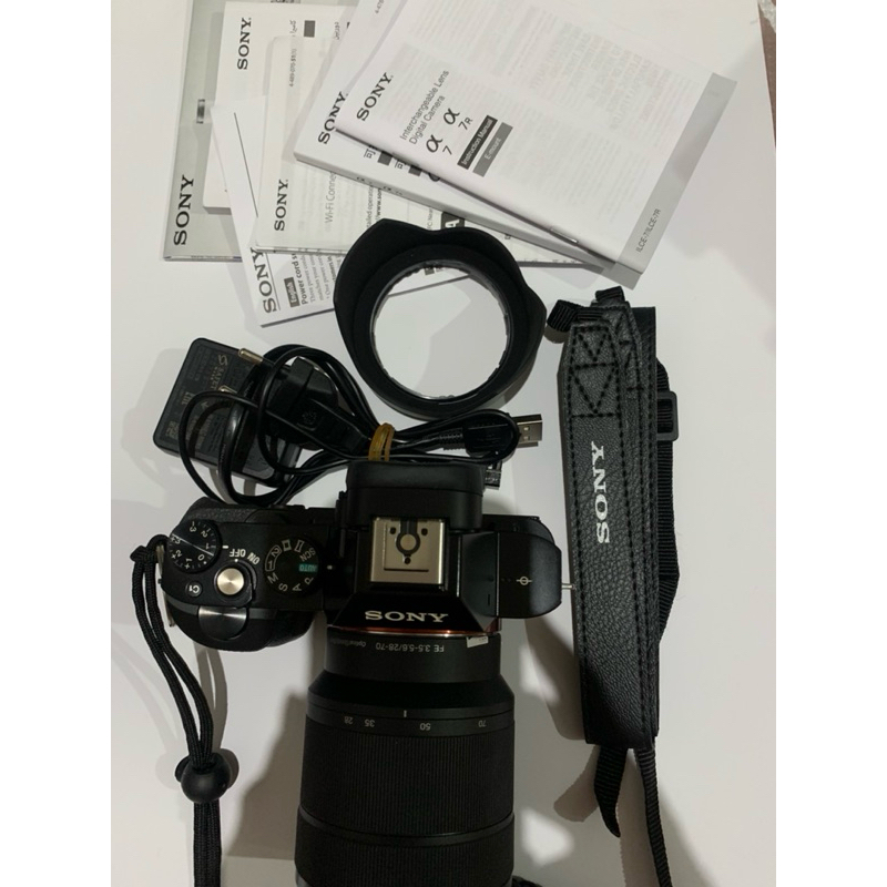 SONY A7 kit FE 28-70mm f3.5-5.6 OSS SC 7Rb an plus MOZA Aircross S plus Lensa 50 mm F1.2 TT Artisan 