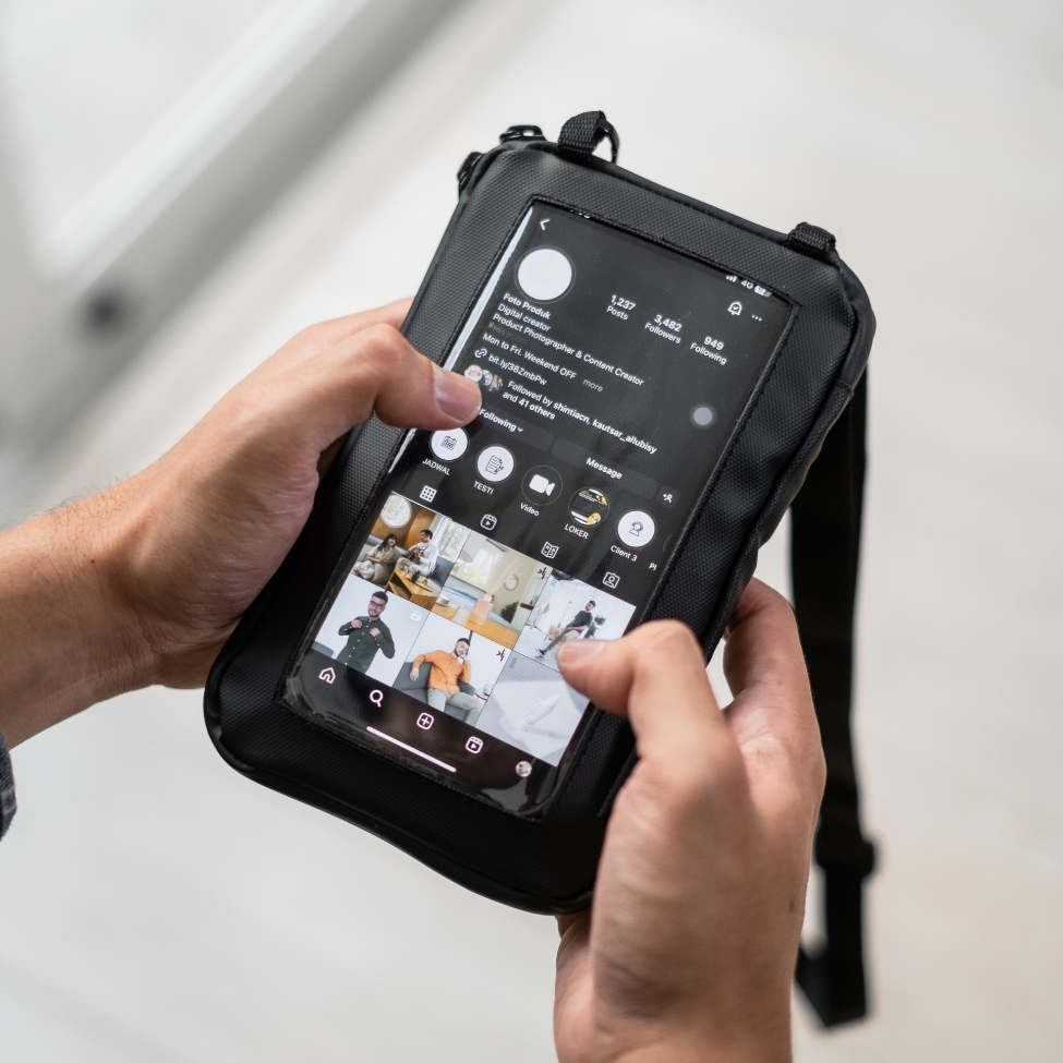 CELO Sling Phone Waterproof  Tas HP Pria Original Anti Air | PRISON