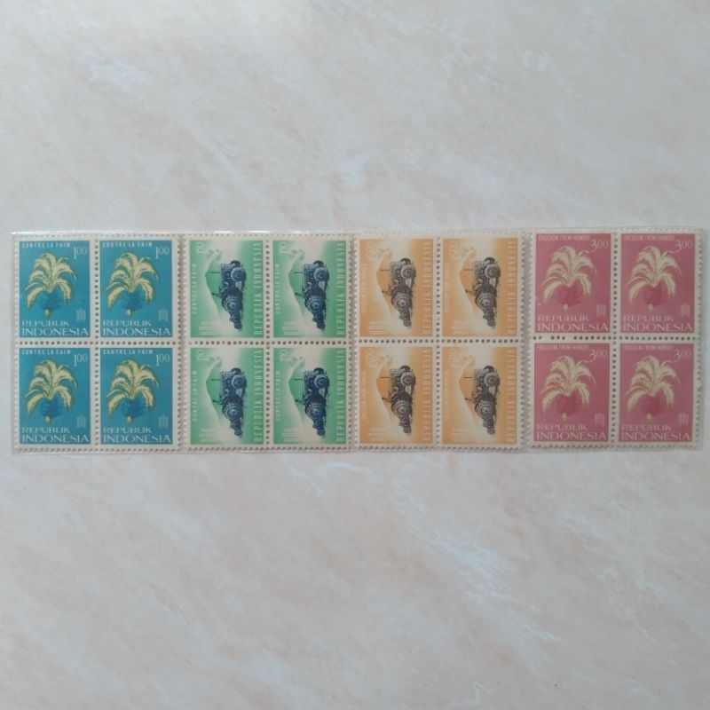 

Perangko Prangko Kuno Jadul Set Seri Anti Lapar 1963 Blok 4 - YN1938