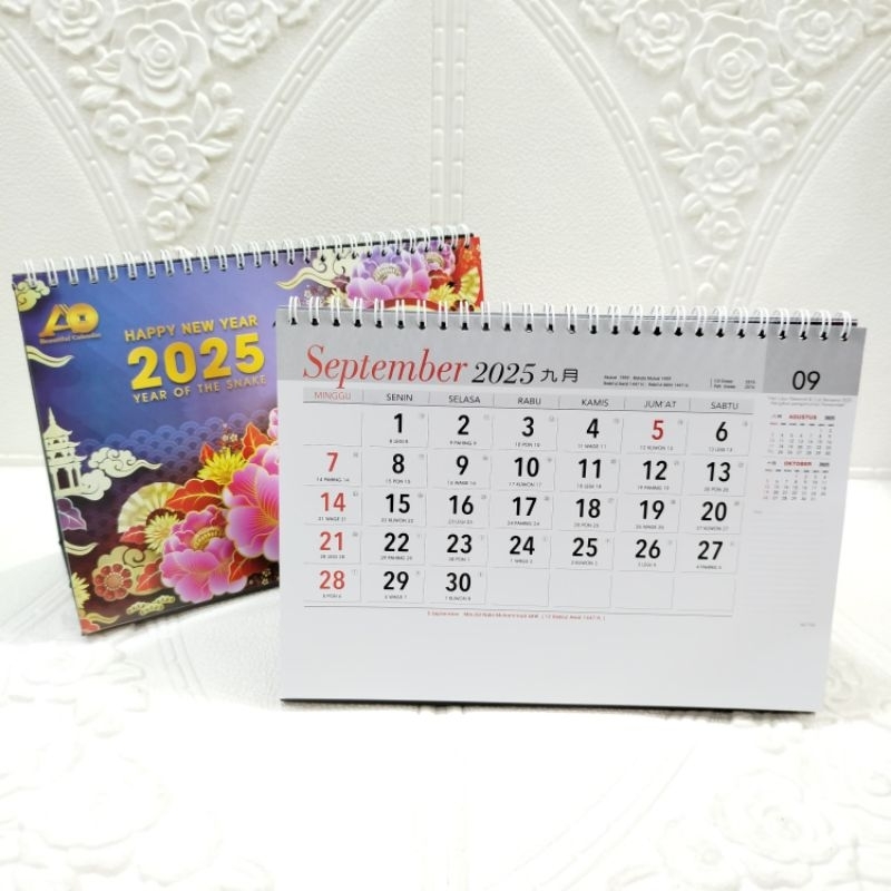 

KALENDER KERJA MEJA ANGKA HITAM MODEL LEBAR 2025