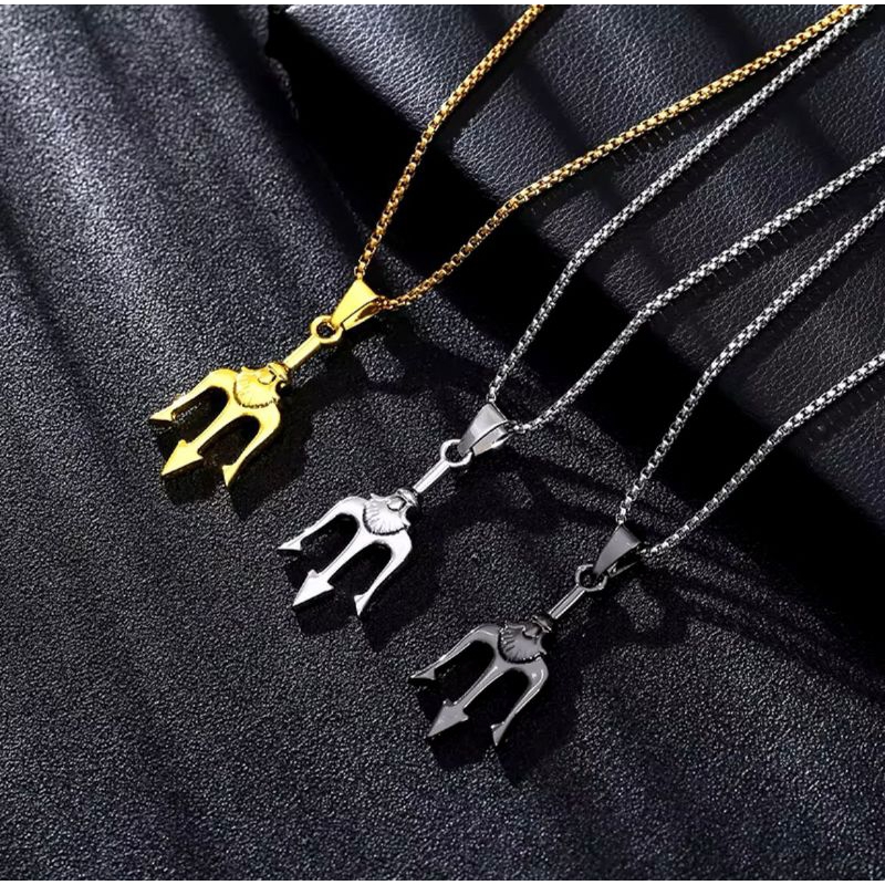 KALUNG TITANIUM LIONTIN PRIA  TRISUL LAUT PANJANG NECKLACE MEN