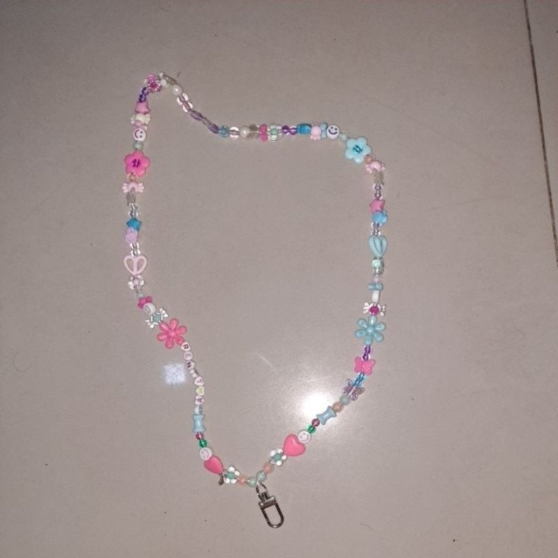 

beads lanyard by strapit!