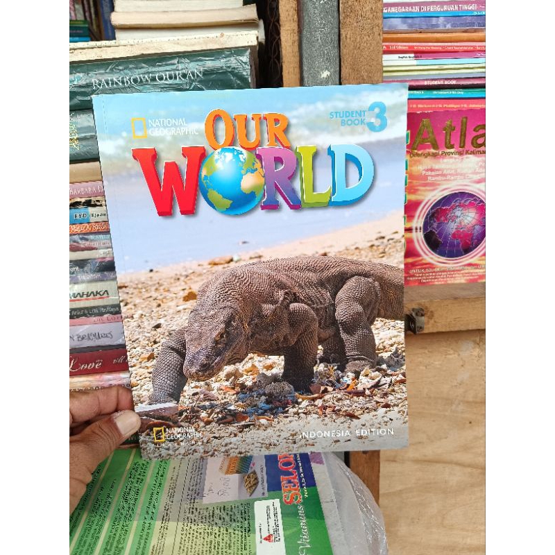Our world. student book 3. National Geographic