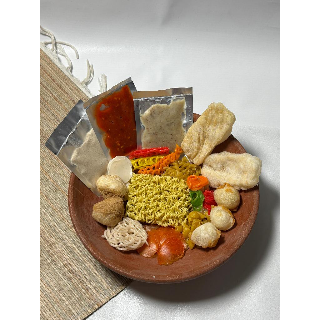 

Seblak Instan Murah Meriah Menggunakan Bumbu Rempah