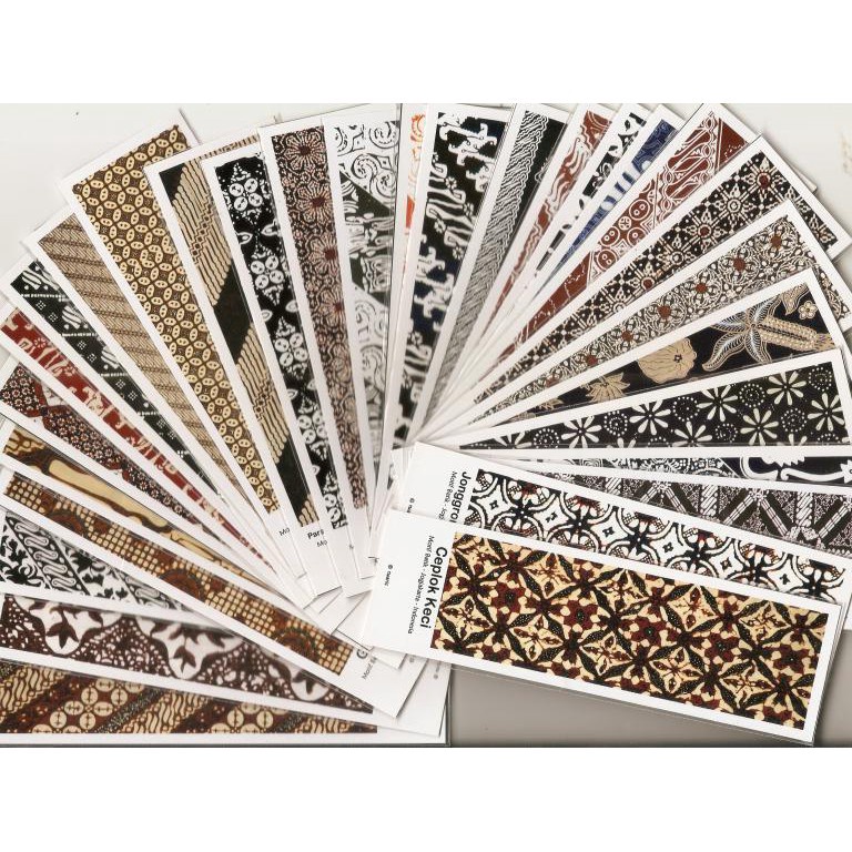 

Serbu Stock 3 LEMBAR SELIPAN BUKU BATIK BATIK BOOKMARK DENGAN 3 MOTIF BATIK YANG BERBEDA