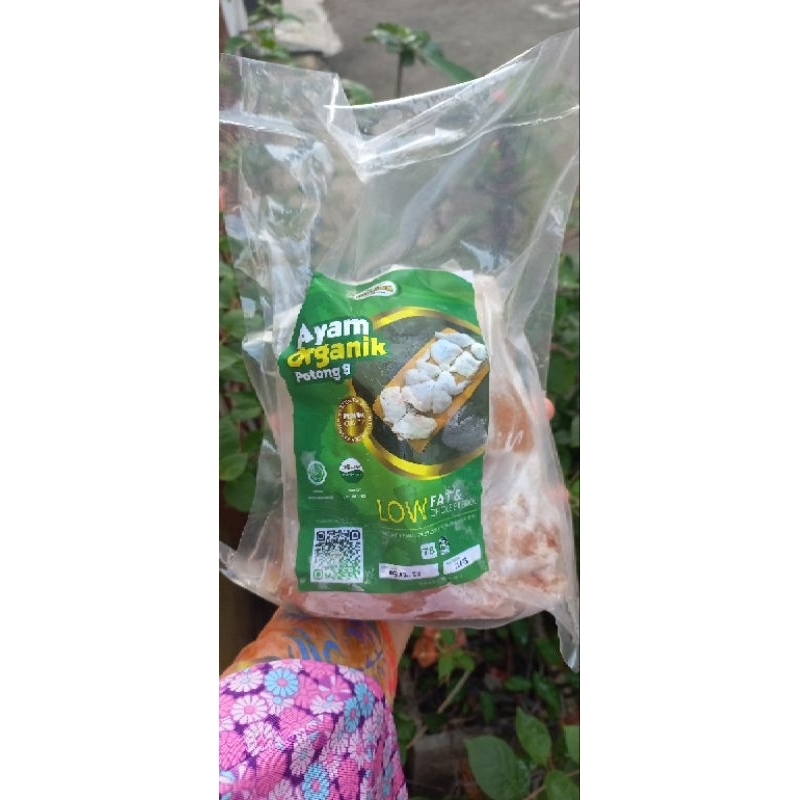 

AYAM POTONG ORGANIK