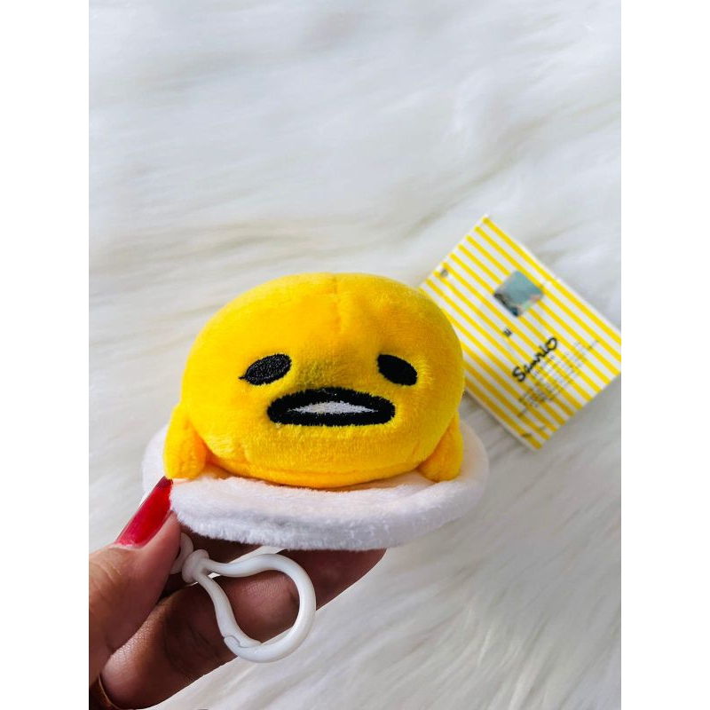 Gantungan kunci boneka Gudetama ORI New Tag Keychain Gudetama Lucu