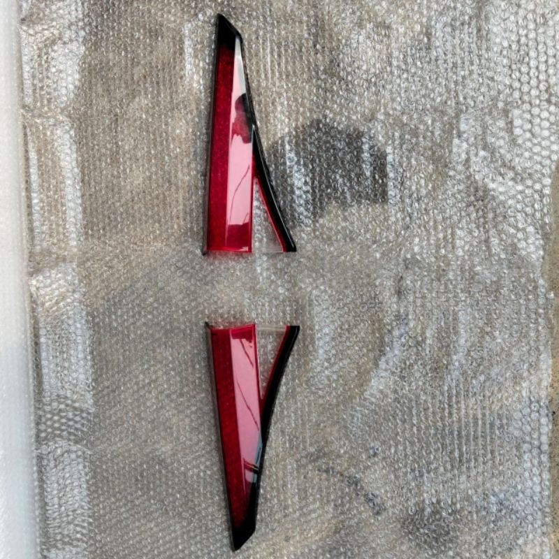 Mika Lampu Bagasi Avanza 2021 up