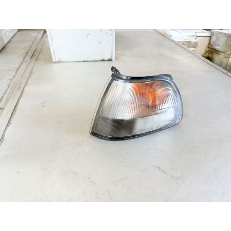 Lampu Sein Sen Depan Kijang Kapsul 2000 Pickup Sisi Kiri Original Copotan