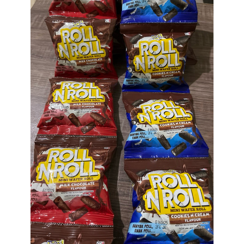 

Wafer Roll n Roll Perpak (25gr x 10 Pcs)