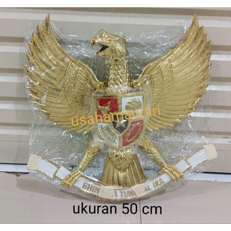 lambang patung garuda pancasila bahan kuningan ukuran 50 cm