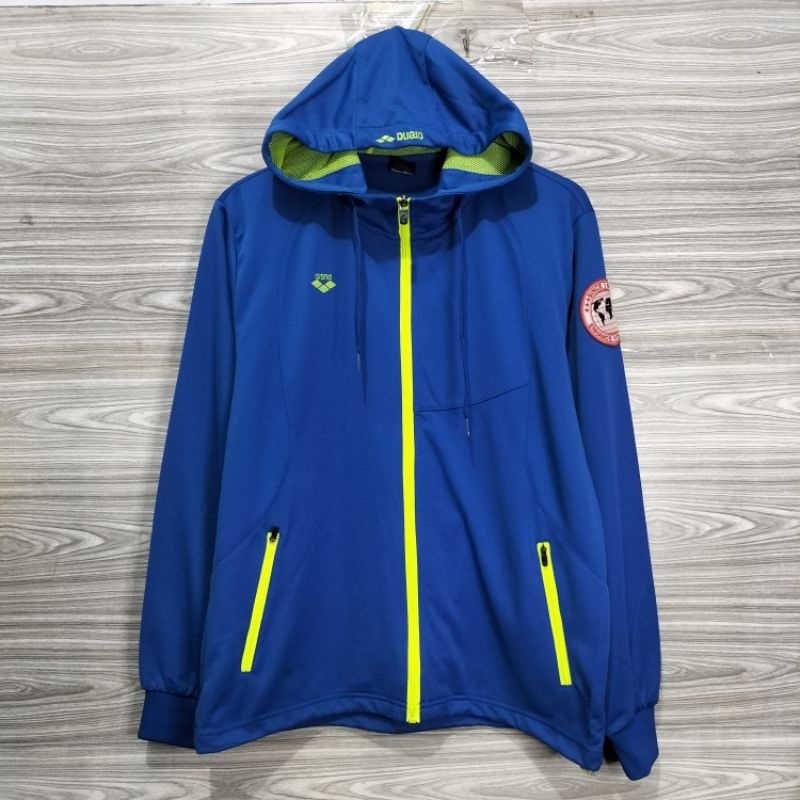 Fix Jacket sport arena like new size M fit L (110/70)*
