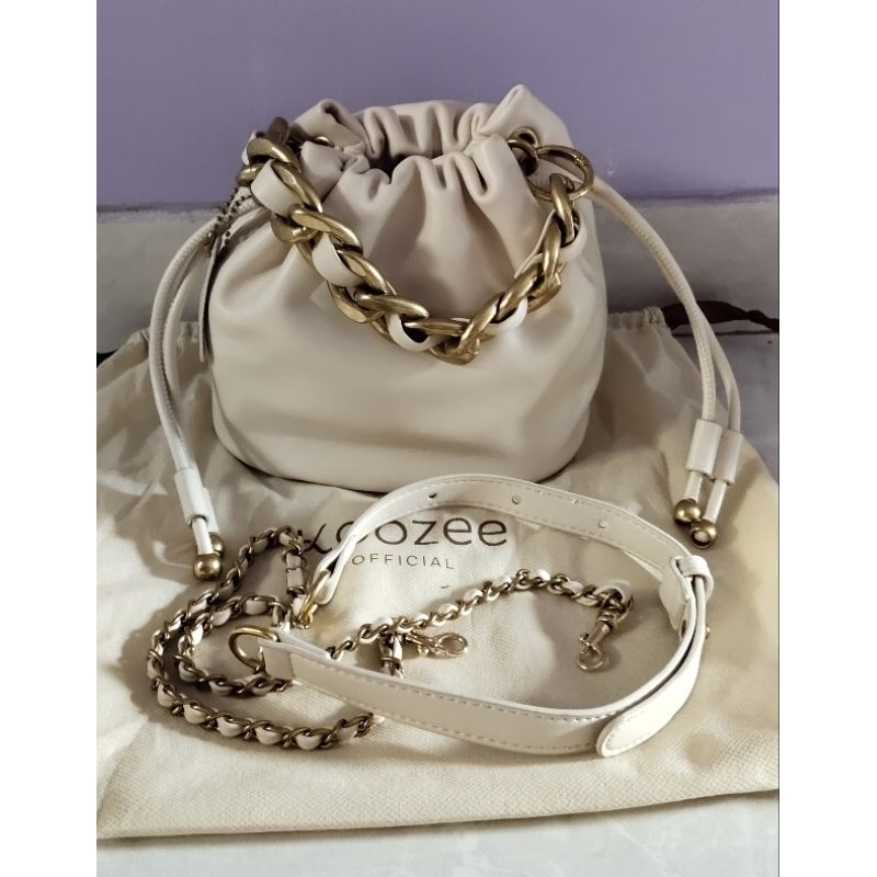 Preloved Pribadi Tas Serut Selempang