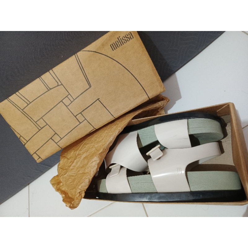 wide platform melissa