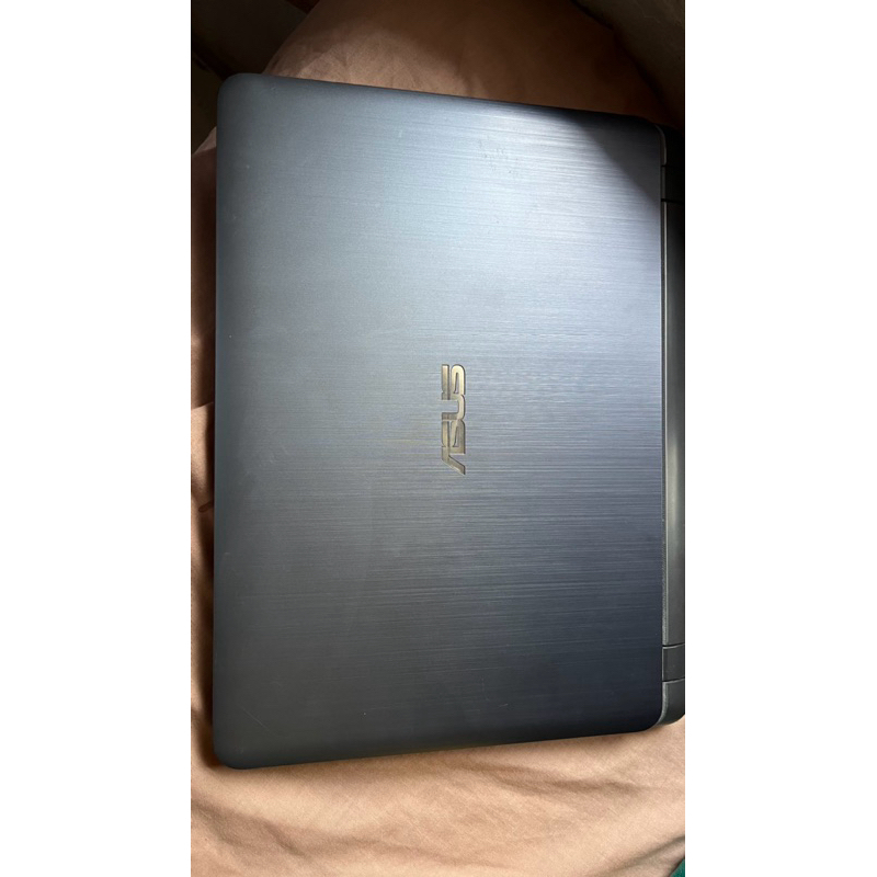 Laptop Asus Vivobook 14 Second Mulus