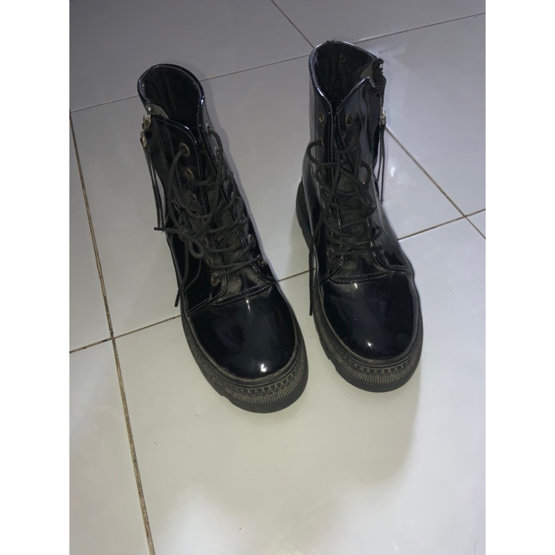 Preloved sepatu boots