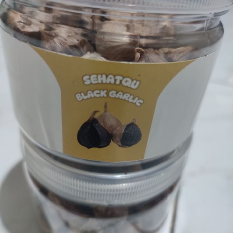 

Black Garlic tunggal