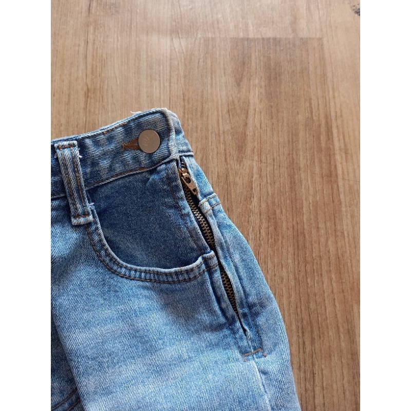 Preloved Celana Jeans Highwaist Cutbray Rawis