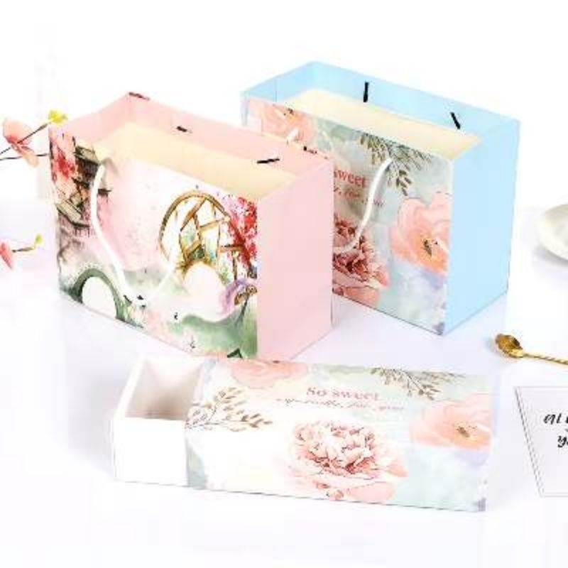 

Satuan- Box kue model drawing/dorong - Box mooncake nastar cookies/paperbag tas box kue hamper