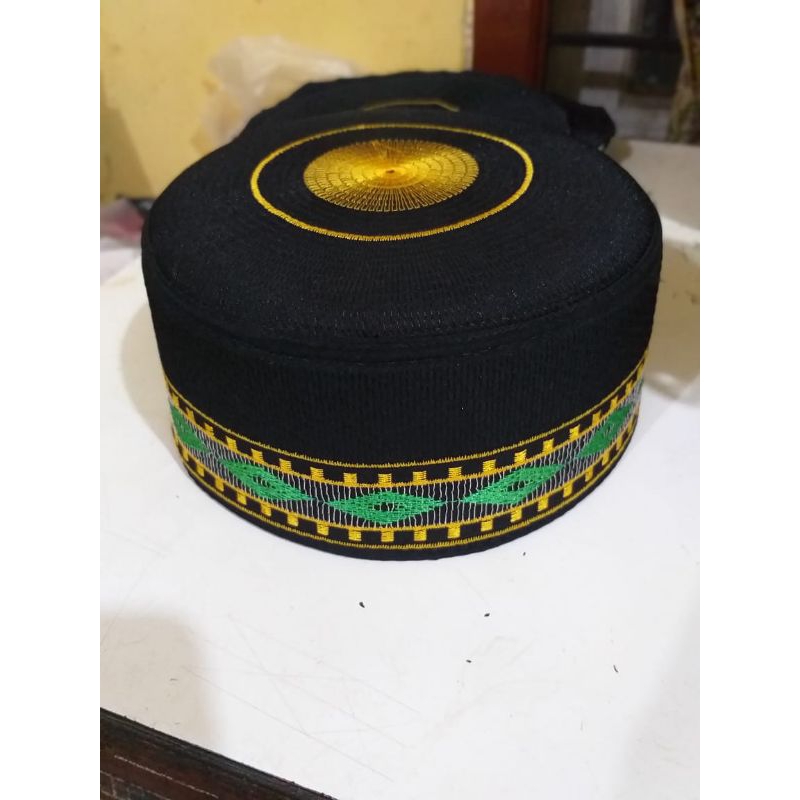 PECI KOPYAH BUGIS RECCA BONE KHAS MAKASAR HRGA KODIAN 20 PCS