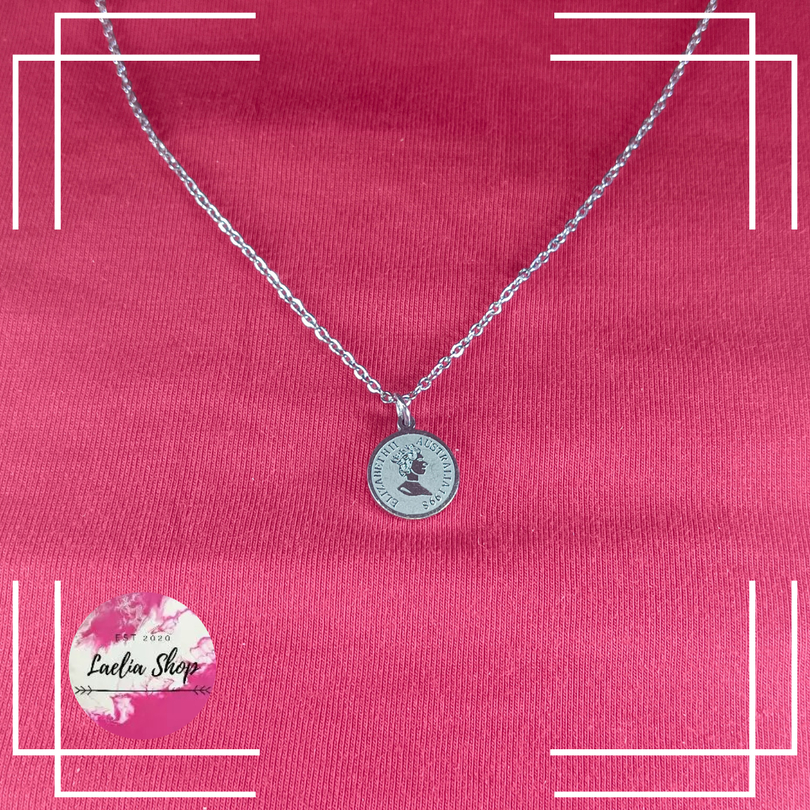 [Laelia Jewelry] Kalung Liontin Koin Australia 1998 Queen Elizabeth II Titanium Import Asli Anti Kar