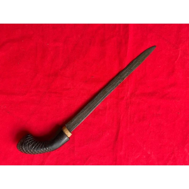 cundrik sepuh pamor singkir