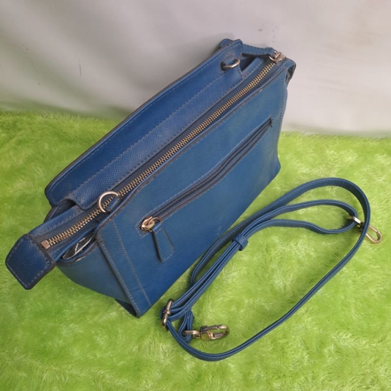 Preloved Slingbag Wanita | Tas Selempang Wanita warna Biru