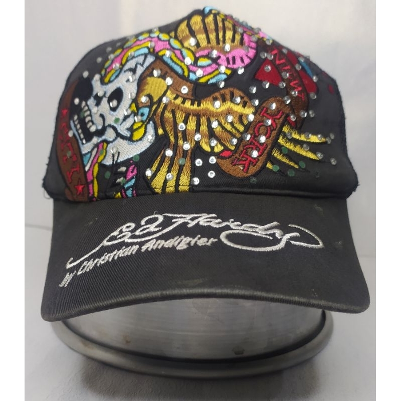 Topi Tracker by Ed Hardy