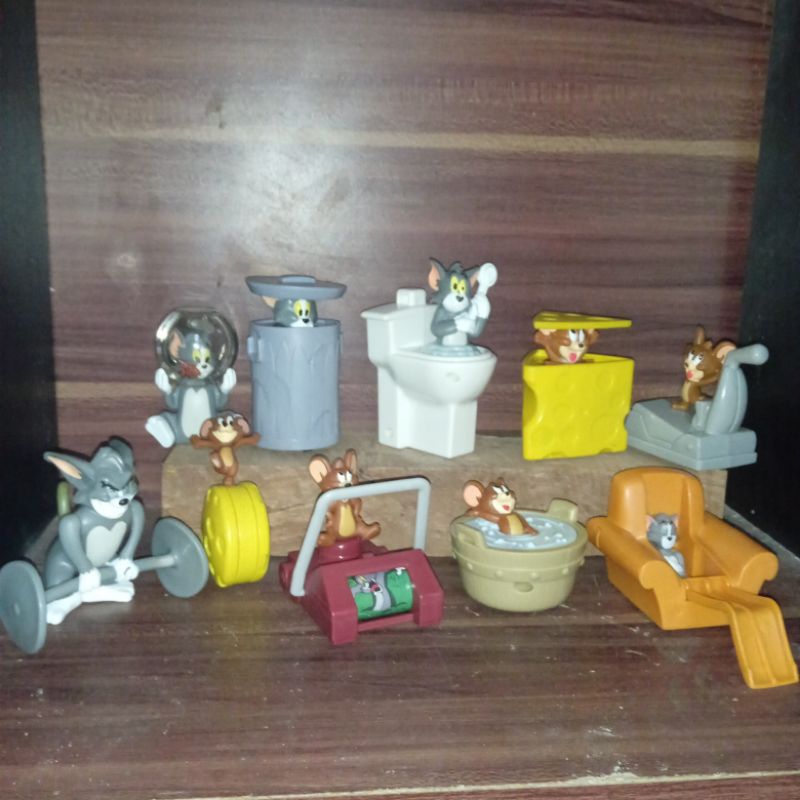 happy meal toys tom and jerry full set