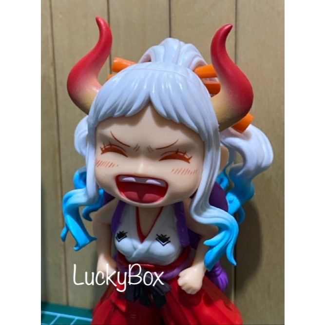 Action figure One Piece Yamato chibi
