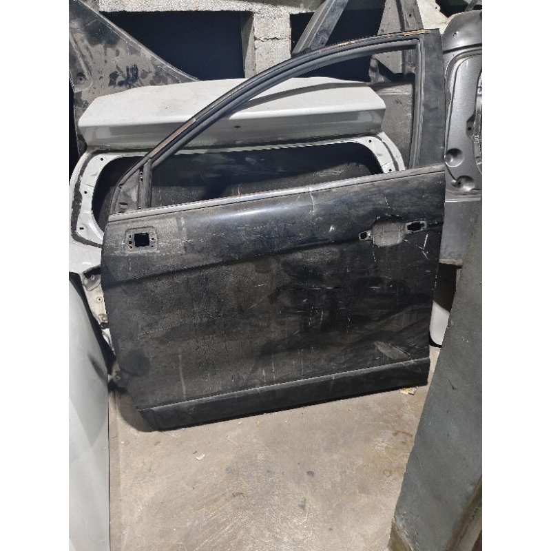 pintu depan chevrolet captiva 2010_2015