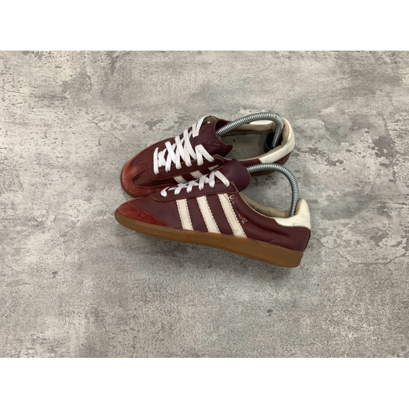 ADIDAS UNNIVERSAL VINTAGE