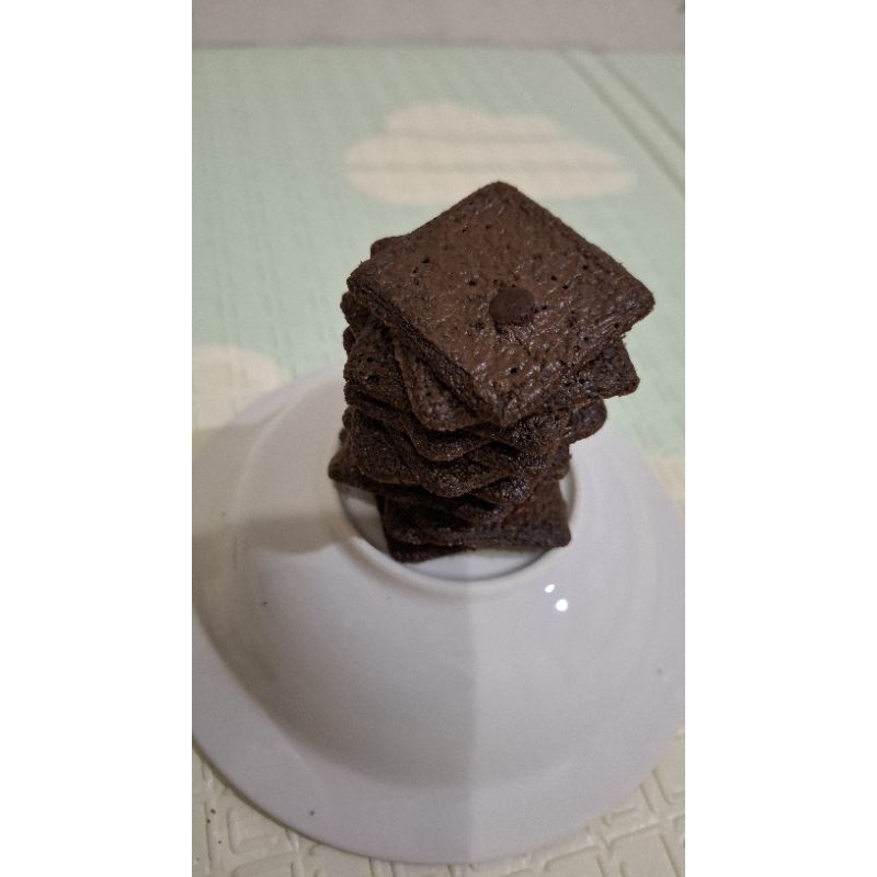 

Dapoer Amaumi Keripik Brownies Coklat Brownies Kering Toping Cocochips HALAL