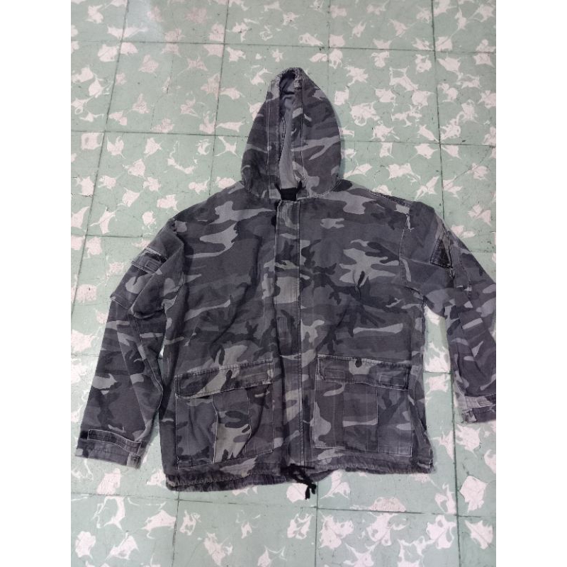 Jacket Rare Camo Anorak Cargo Second Ori(XL)