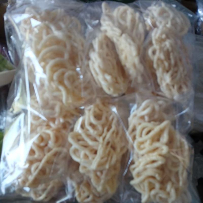 

KERUPUK SIAP SANTAP (ISI 12)