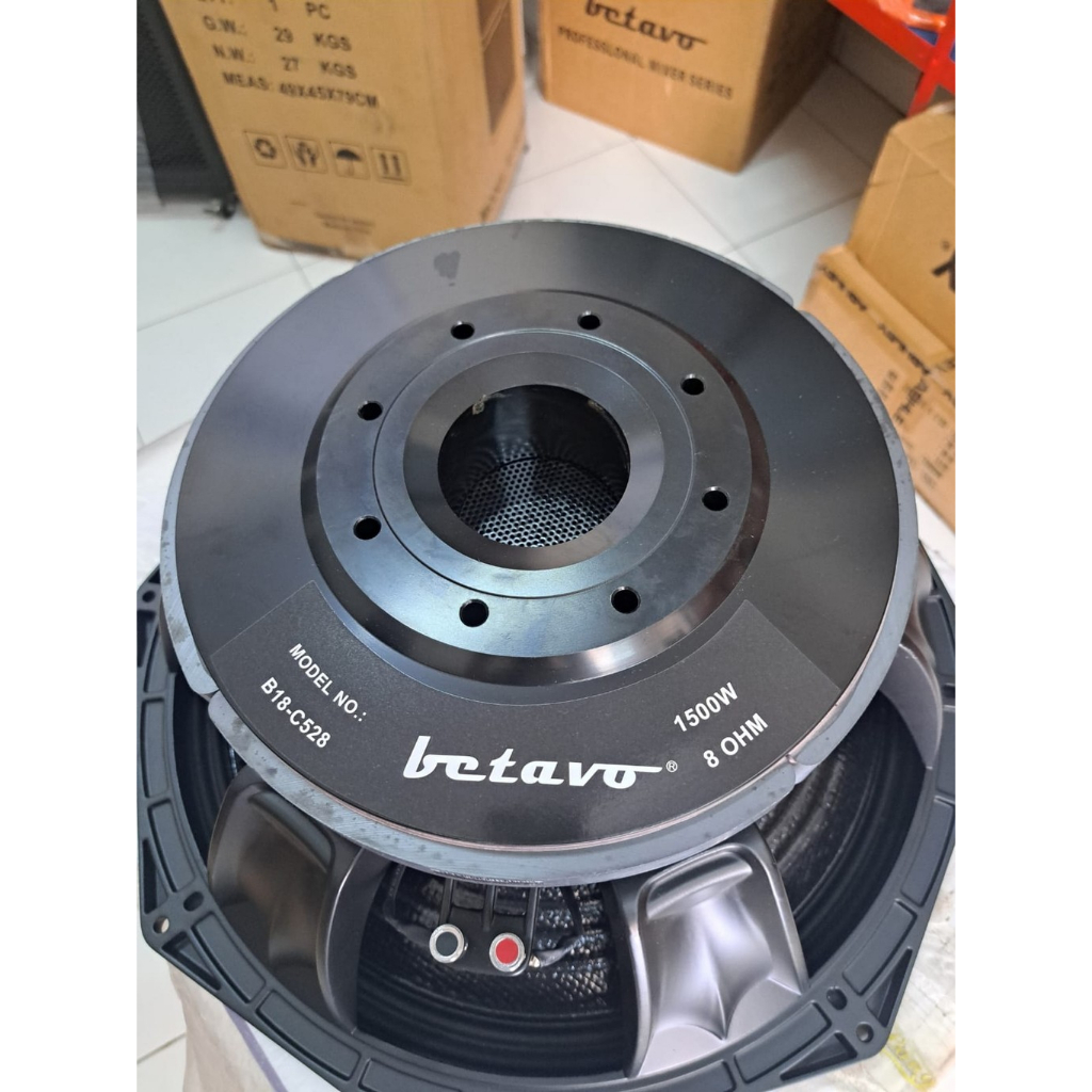 SPEAKER BETAVO 18'' B18-C528
