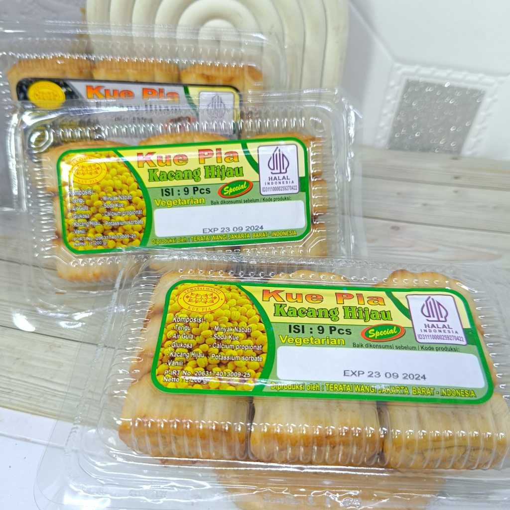 

Kue Pia Kacang Hitam / Kacang Hijau / Bakpia / Kue Bulan / Mooncake